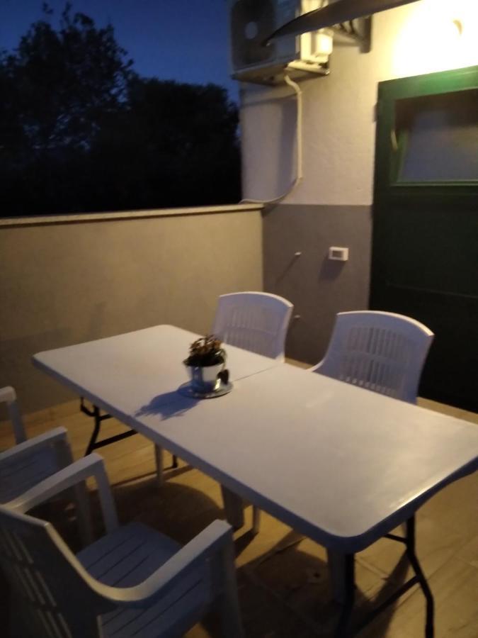 Vila Rosanda Slatine Luaran gambar